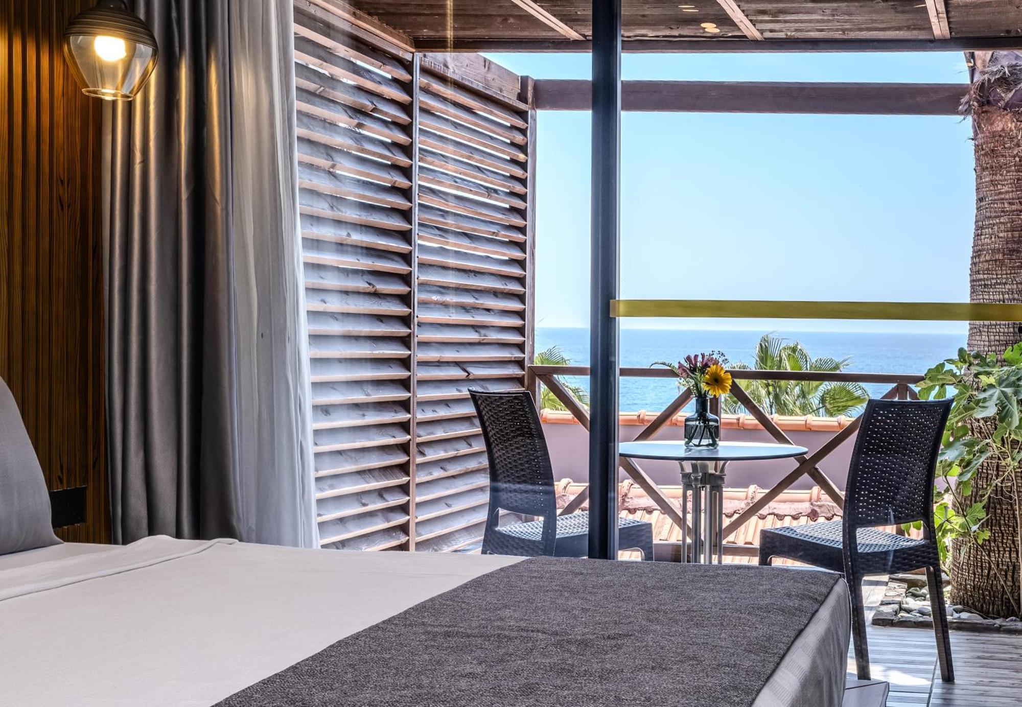Adora Calma Beach Hotel Adults Only Kizilot Ngoại thất bức ảnh