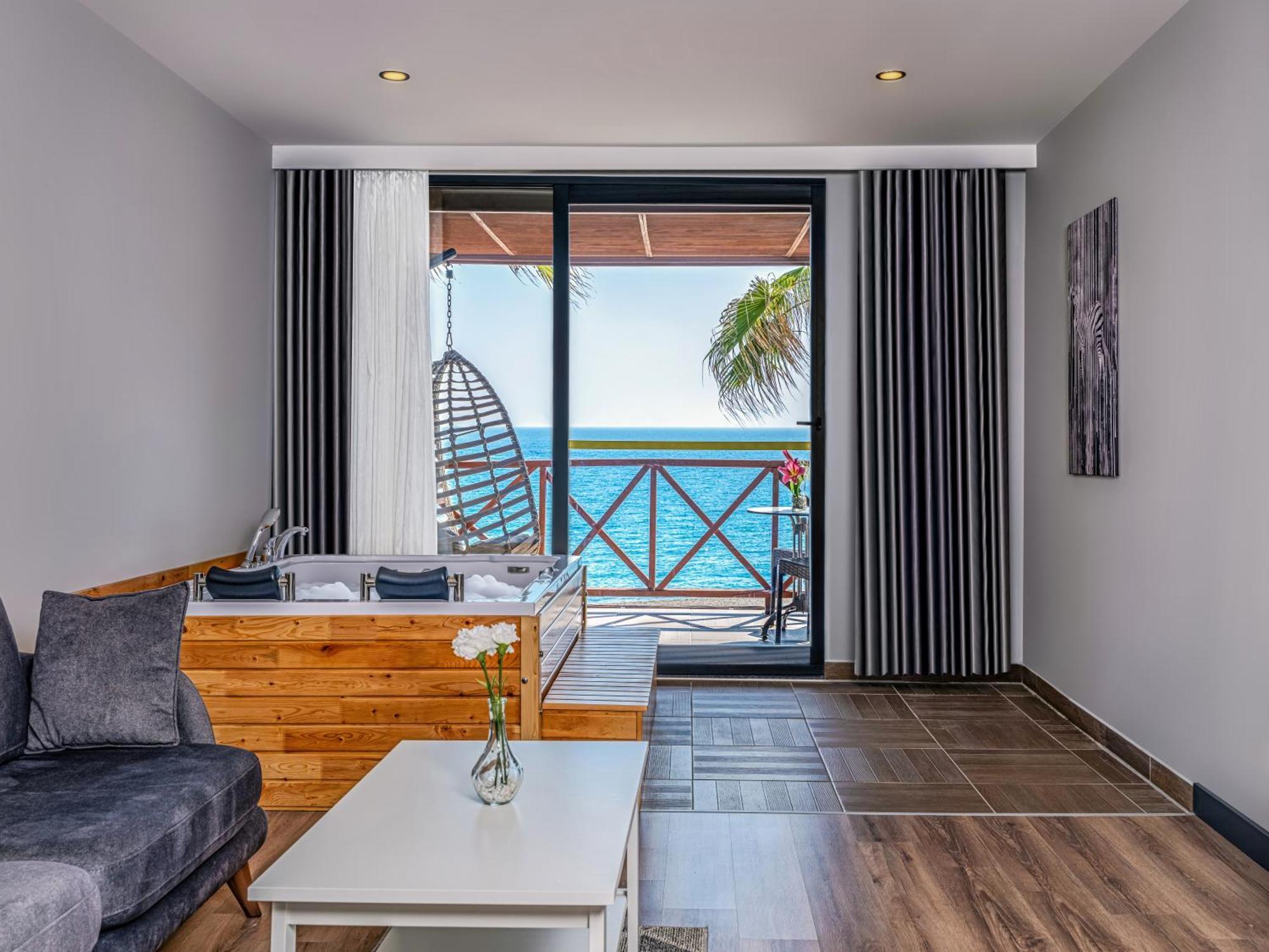 Adora Calma Beach Hotel Adults Only Kizilot Ngoại thất bức ảnh