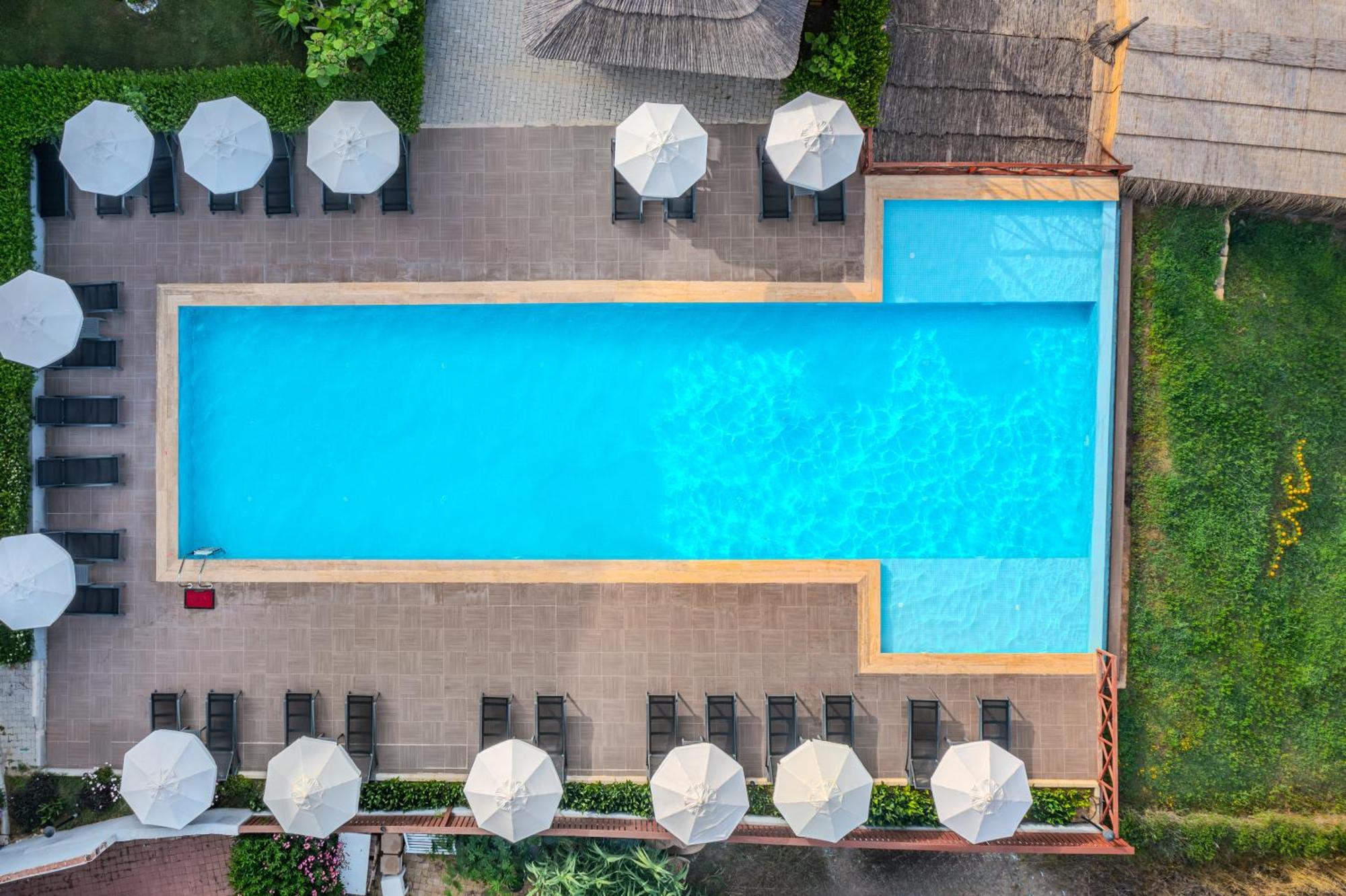 Adora Calma Beach Hotel Adults Only Kizilot Ngoại thất bức ảnh