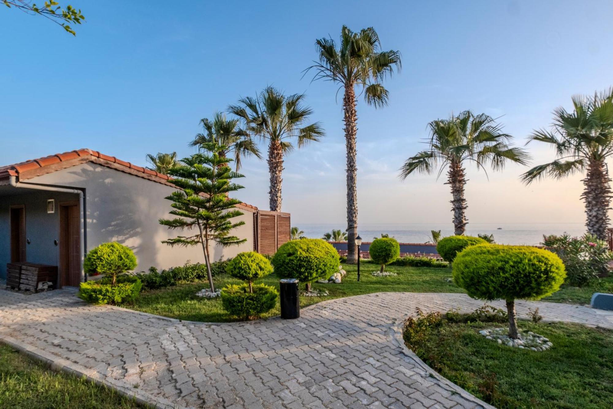 Adora Calma Beach Hotel Adults Only Kizilot Ngoại thất bức ảnh