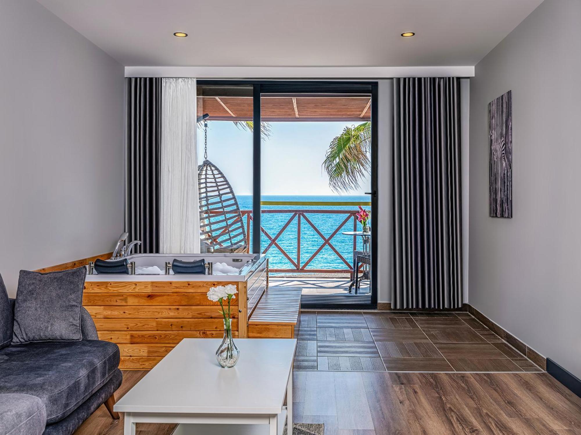 Adora Calma Beach Hotel Adults Only Kizilot Ngoại thất bức ảnh